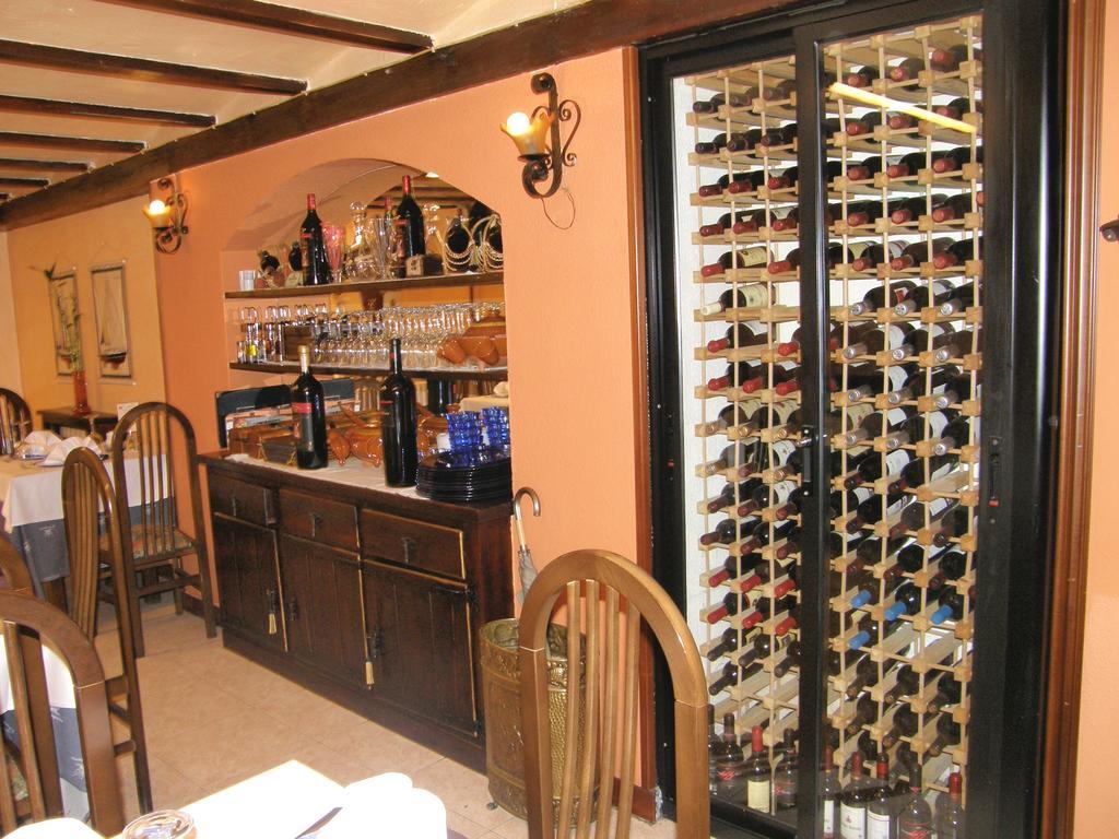 Burgo Hostal El Pesquero מראה חיצוני תמונה