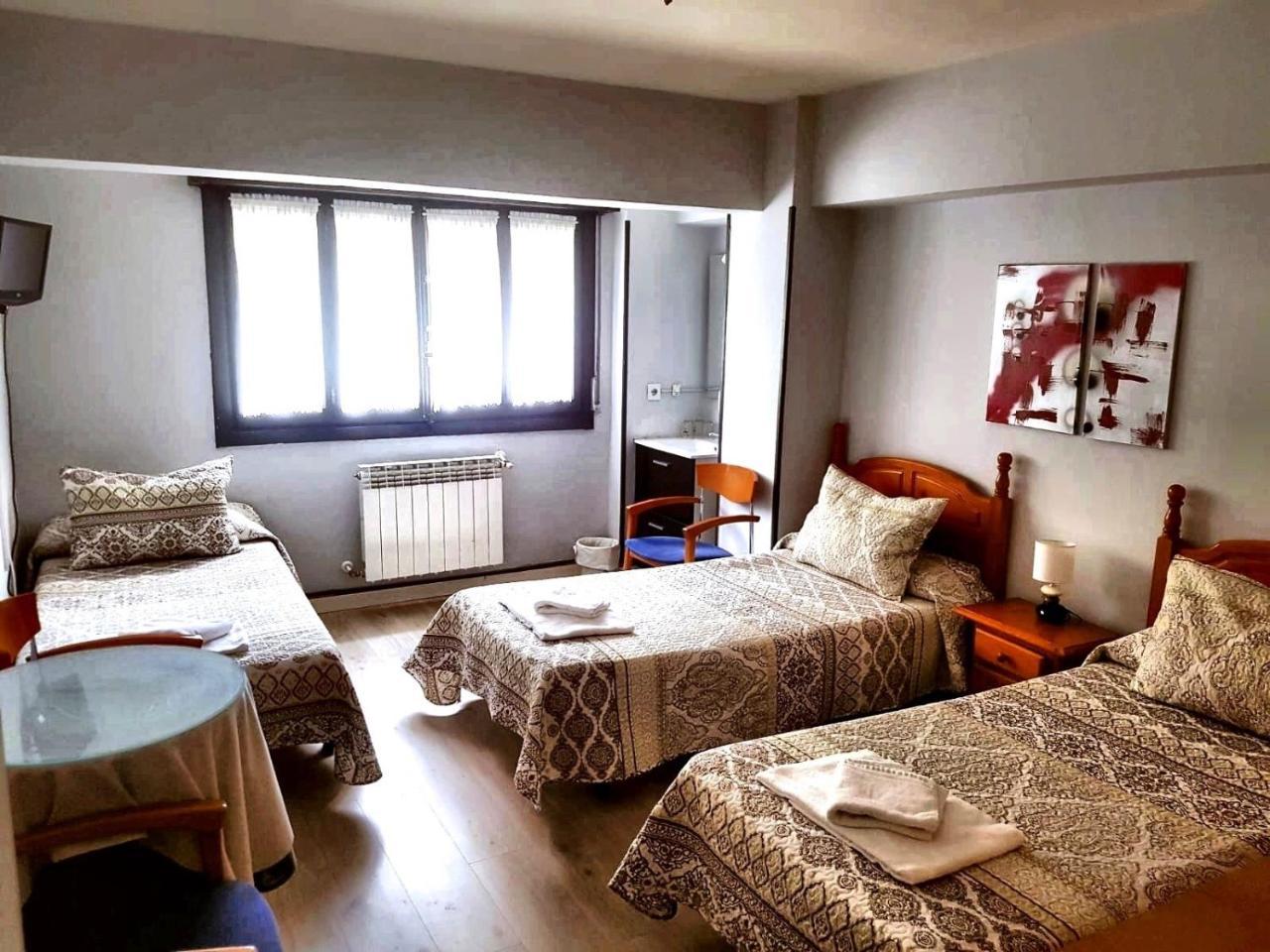 Burgo Hostal El Pesquero מראה חיצוני תמונה