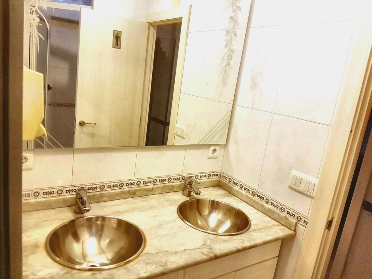 Burgo Hostal El Pesquero מראה חיצוני תמונה